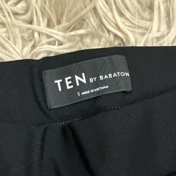 Babaton black leggings size small - Picture 2 of 4